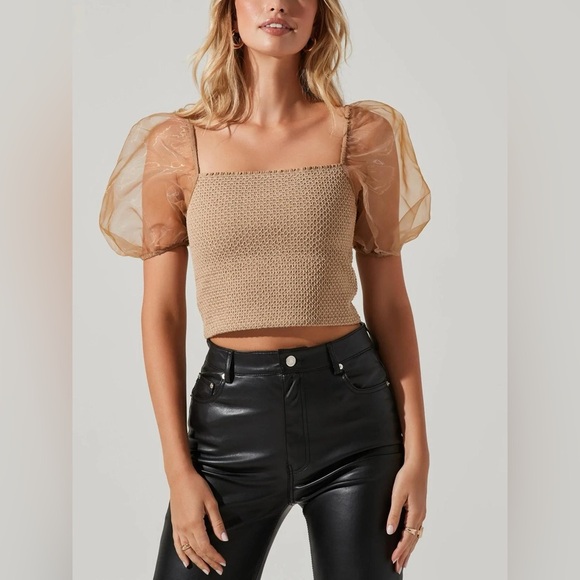 ASTR The Label Organza Puff Sleeve Smocked Crop Top - Beige/Tan - Extra Small XS - Picture 2 of 14